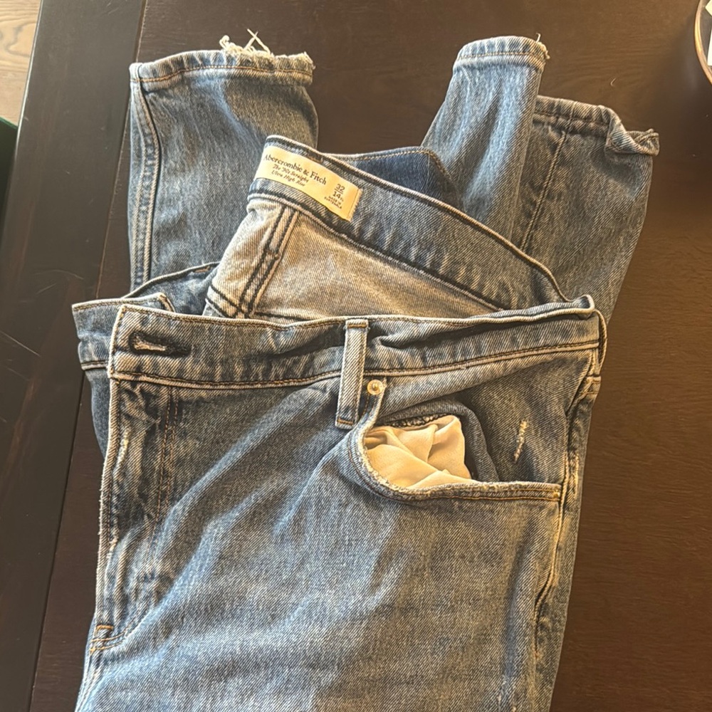 Abercrombie & Fitch Women's Blue Jeans